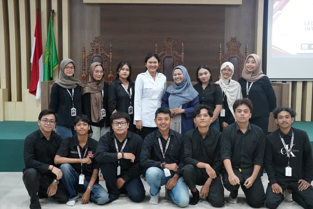 foto blog Pelatihan Internal Asisten Laboratorium FH UPNVJT Dorong Transformasi Legal Lab ke Digital Lab
